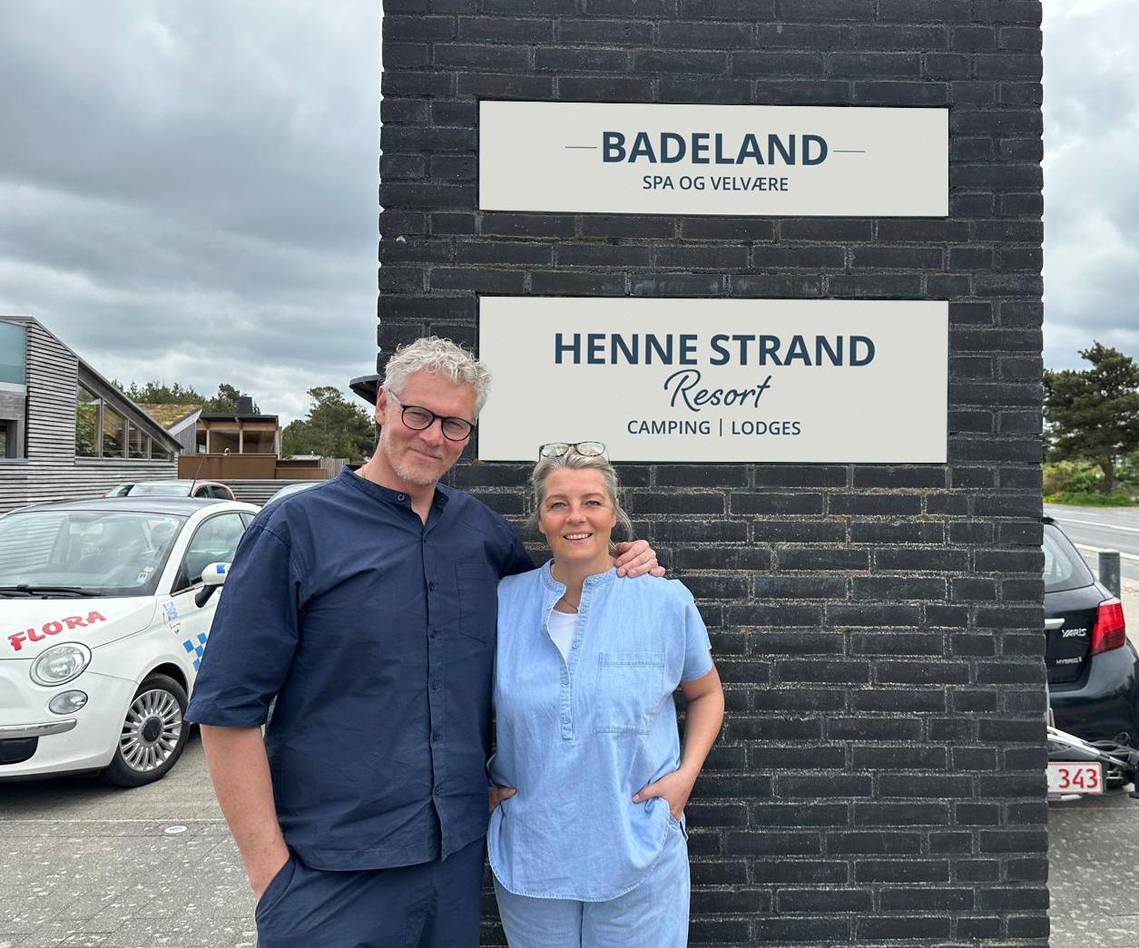 tina-und-peder-henne-strand-resort